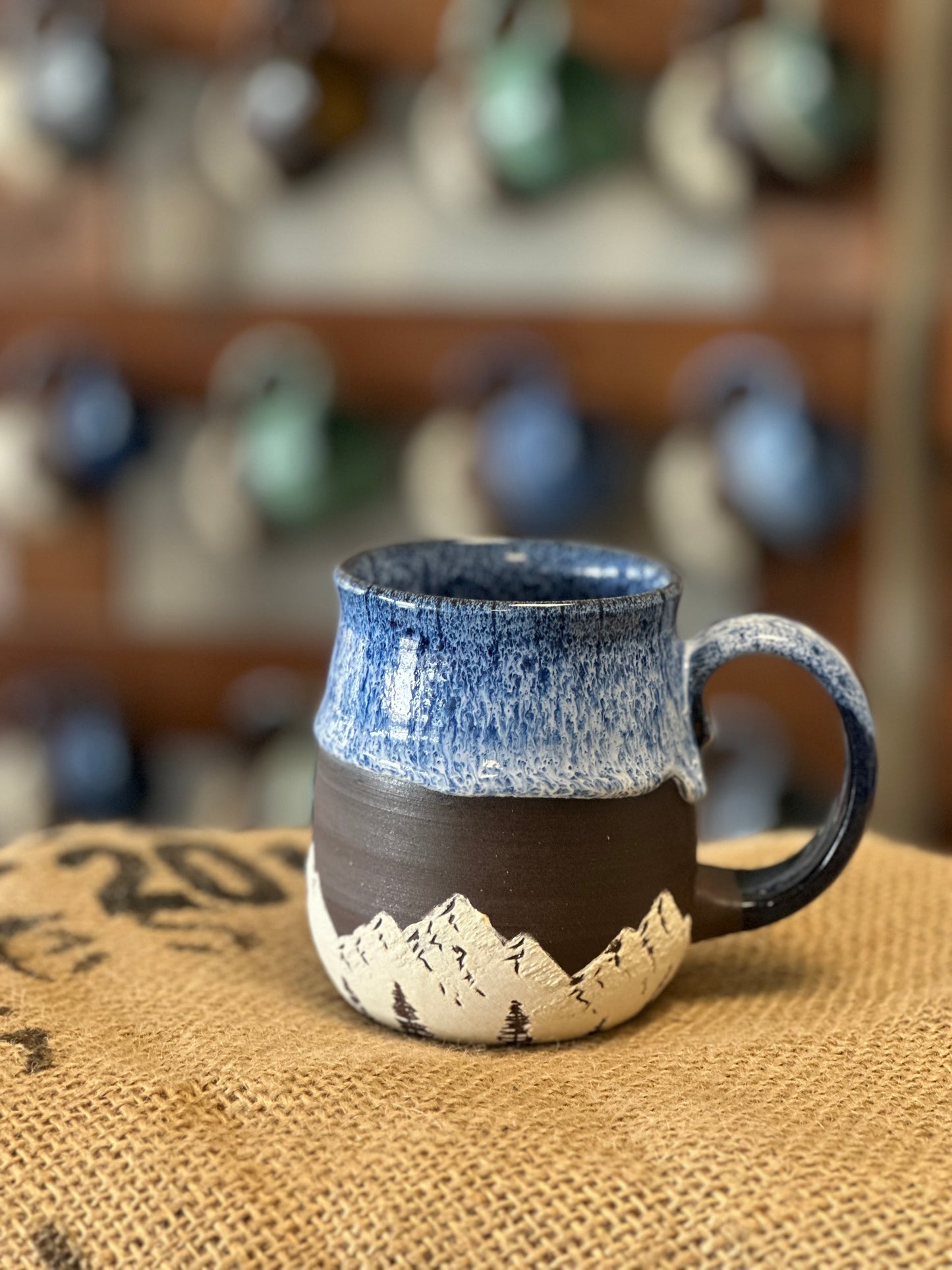 Blue and White Mountain Mug 1110