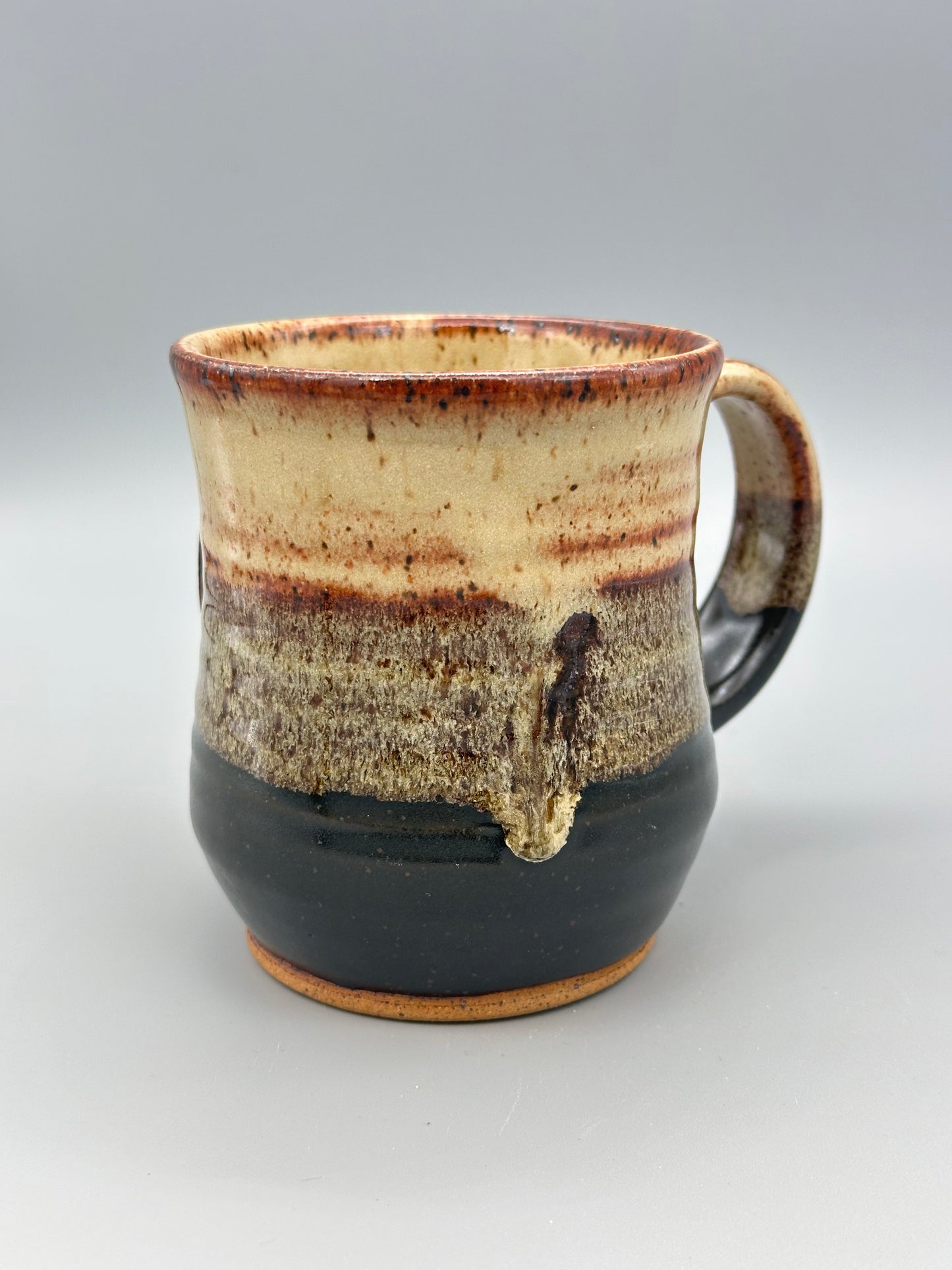 Fraser Colorado mug, black and tan