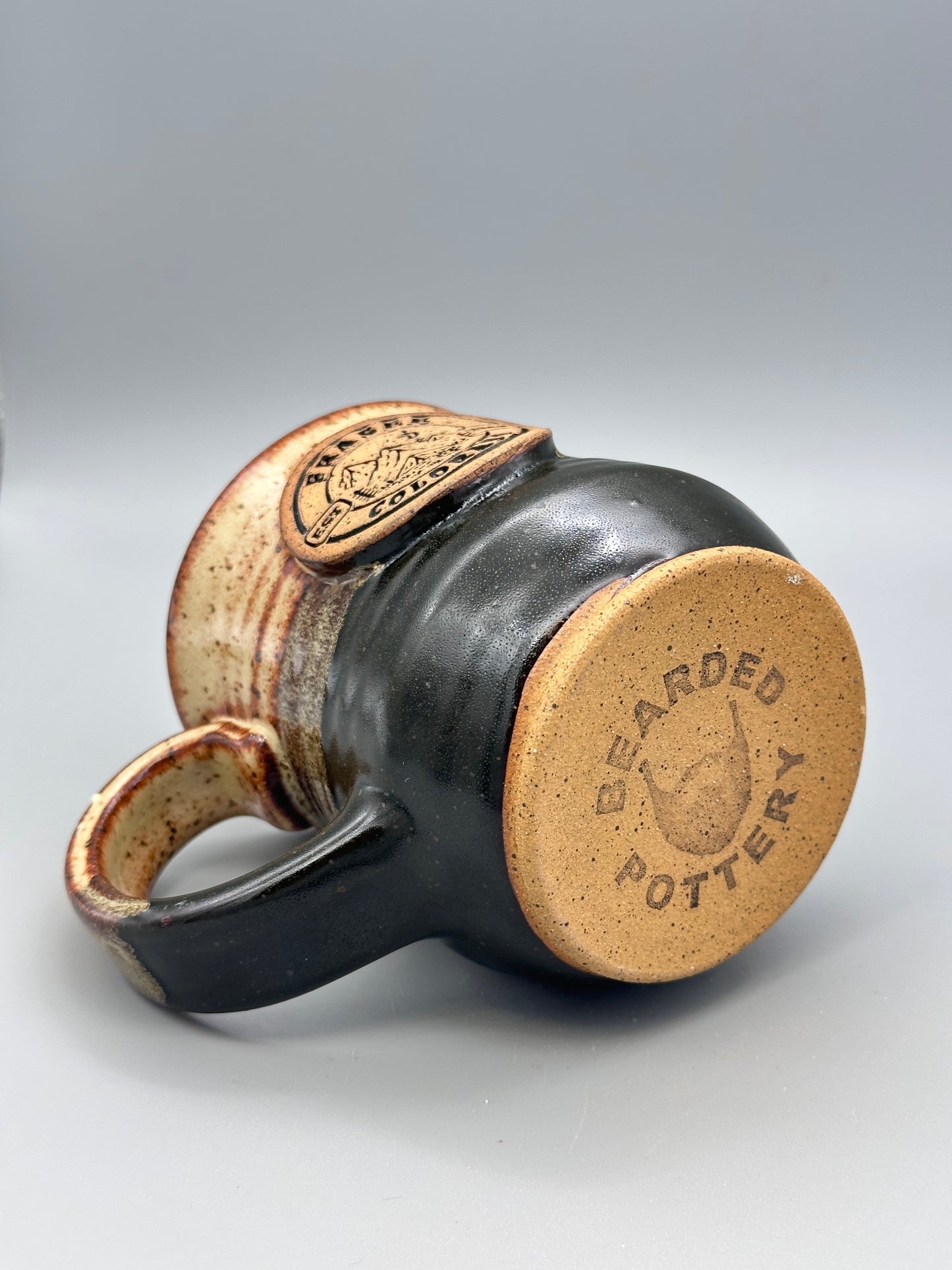 Fraser Colorado mug, black and tan